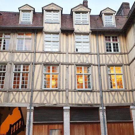 Ancien Hotel Particulier - Pl Du Vieux Marche 4 Pers Rouen Exterior photo